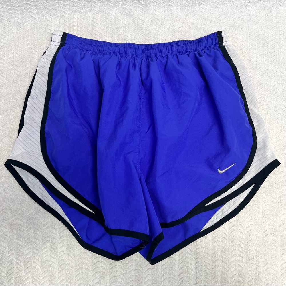 nike / purple and white dri fit tempo shorts size medium
